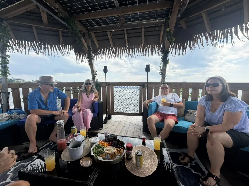 Kontiki Lounge, photo 6 sur 8