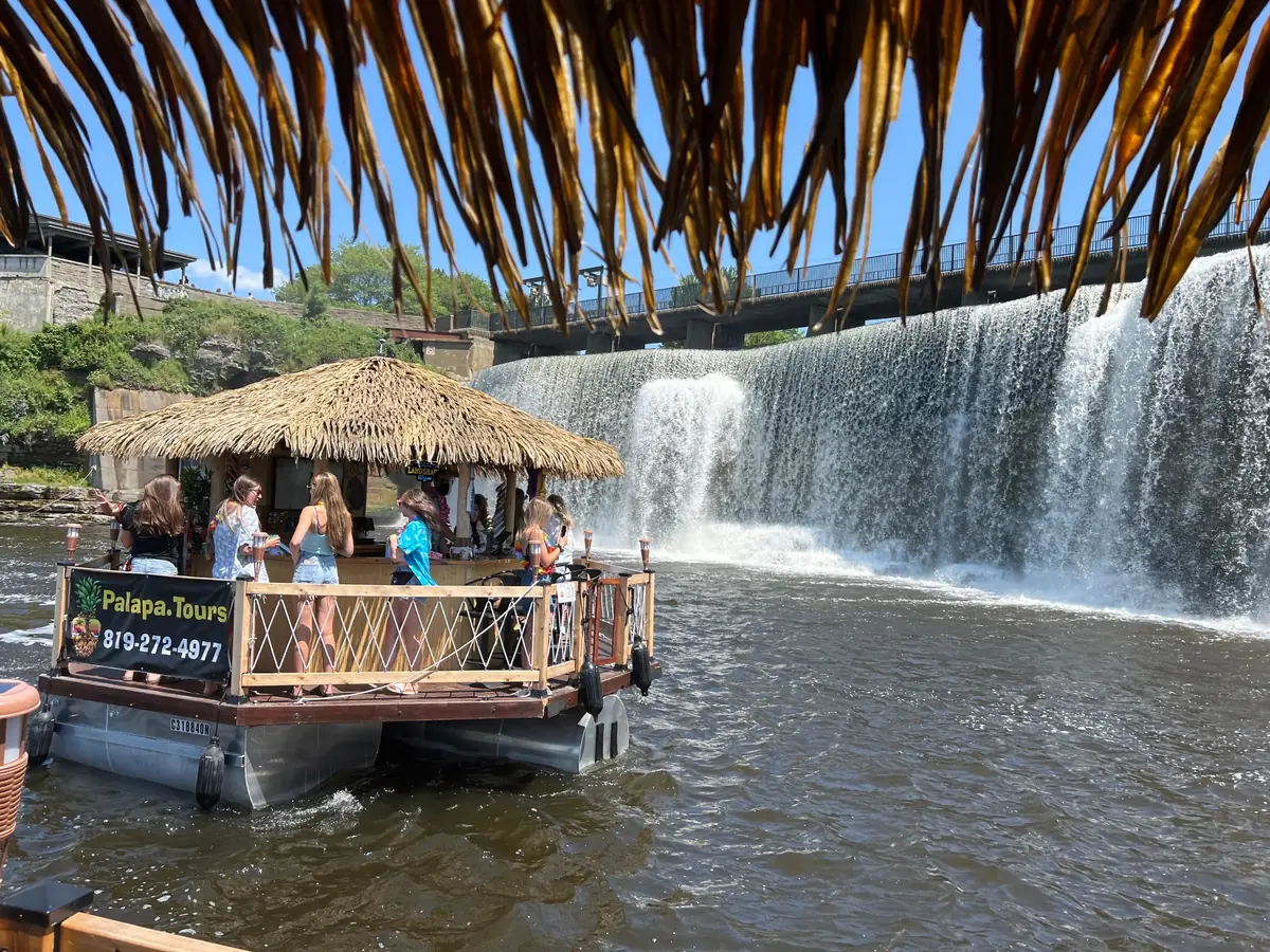 Palapa Cruise: Individual Tickets on the Ottawa River
