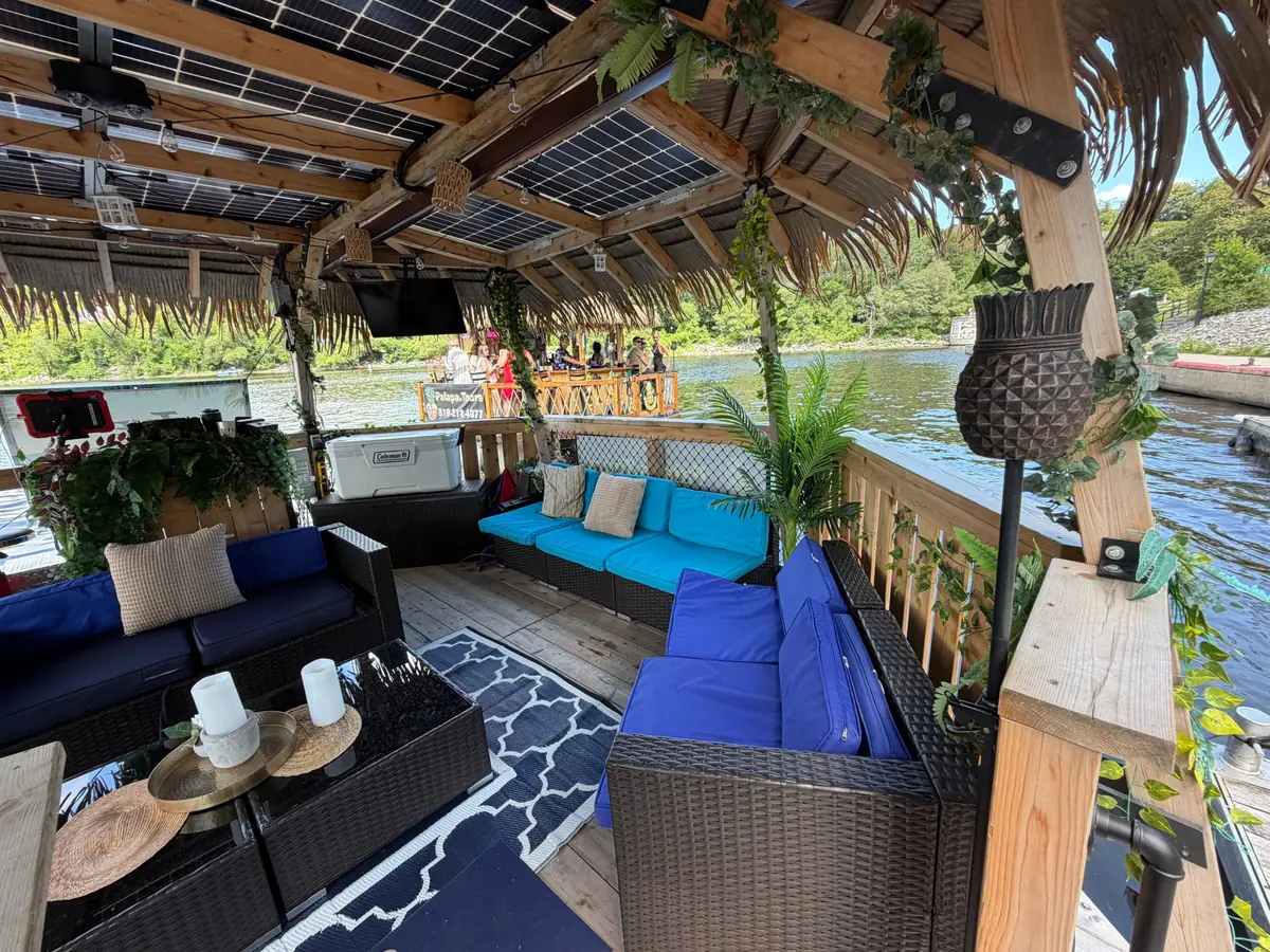 Kontiki Lounge on the Ottawa River