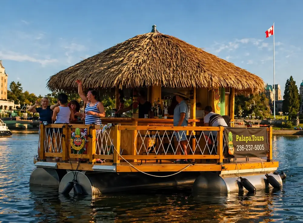 Palapa tiki boat, Victoria
